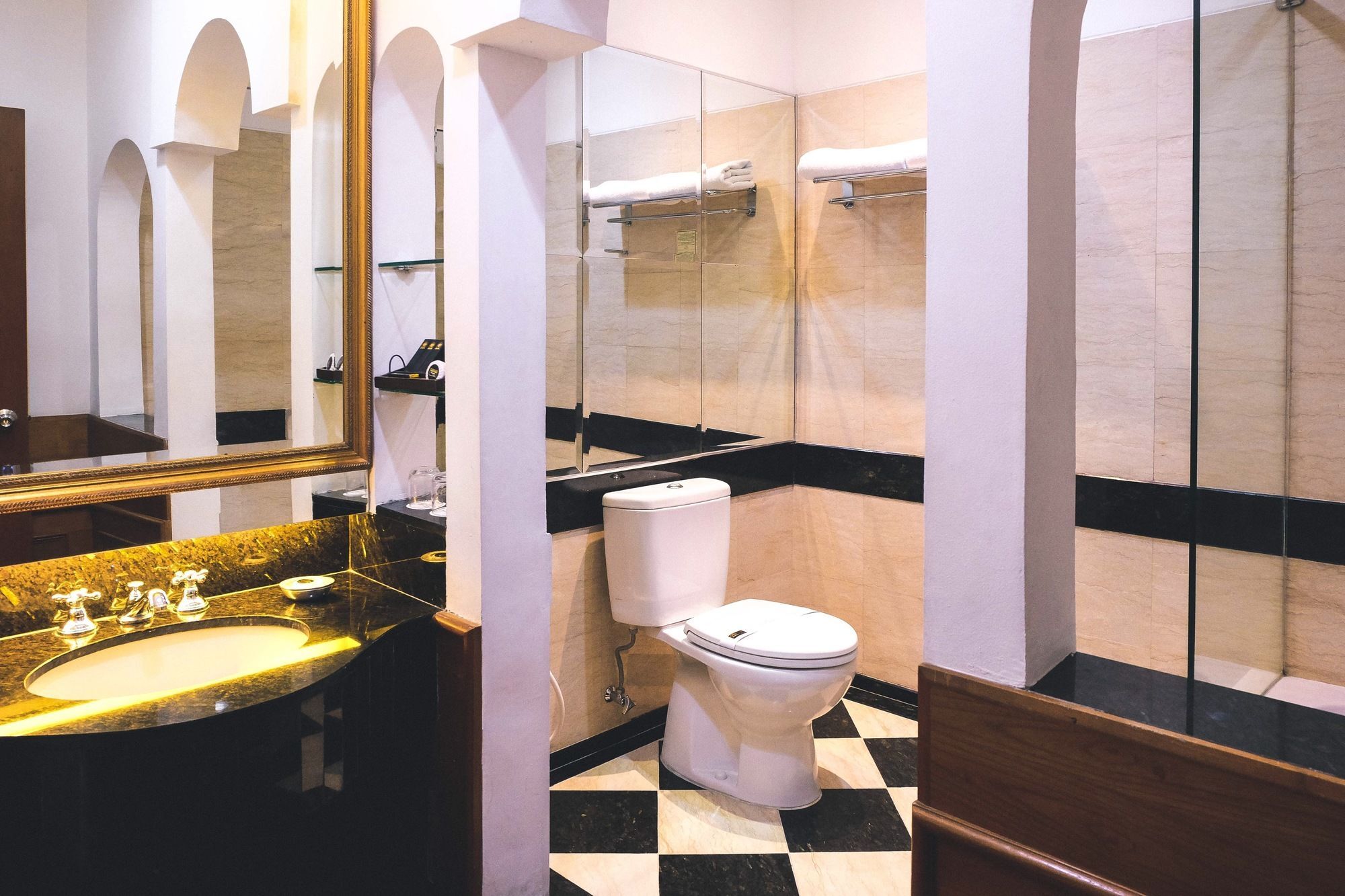Geulis Boutique Hotel Bandung Exteriör bild